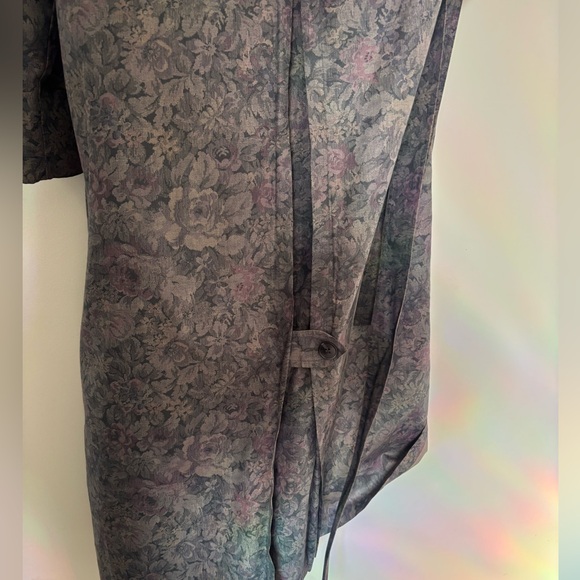 Vintage London Fog floral trench rain coat - Picture 6 of 17